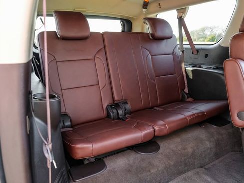 Used 2019 Chevrolet Suburban Premier image 58