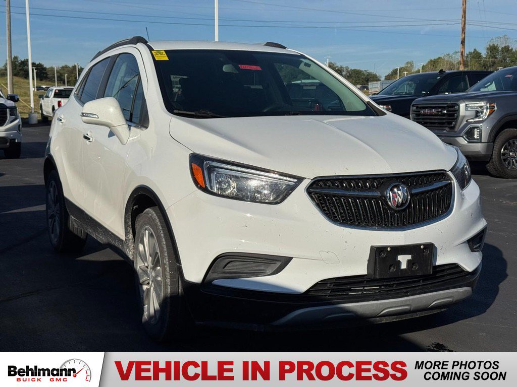 Used 2019 Buick Encore Preferred FWD image 1