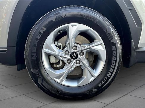 Used 2022 Hyundai Tucson SEL image 10