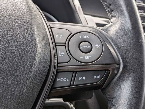 Used 2021 Toyota Camry SE FWD image 28