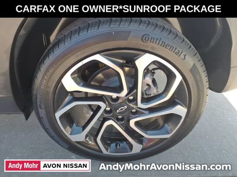 Used 2024 Chevrolet Trax RS w/ Sunroof Package FWD image 12