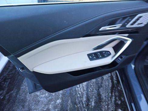 Used 2024 BMW X1 xDrive28i w/ Premium Package image 12