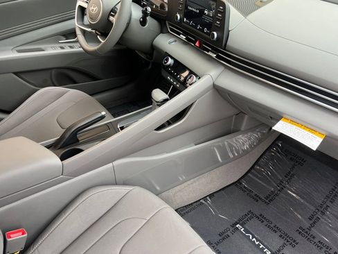 New 2026 Hyundai Elantra Sport image 13