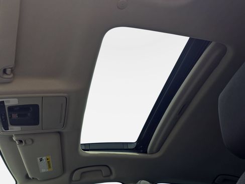 Used 2024 Honda Accord EX image 28