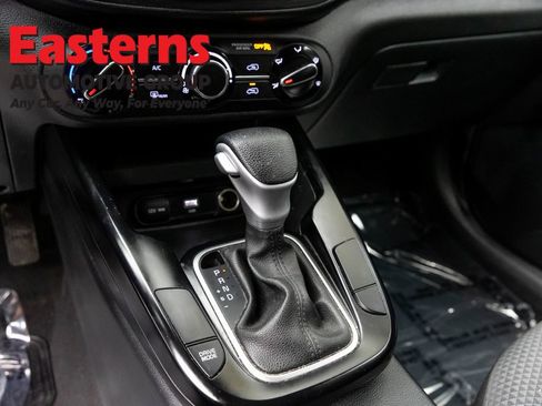 Used 2023 Kia Soul LX w/ Option Group 015 FWD image 13