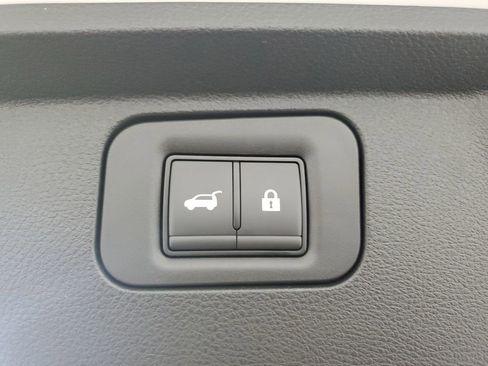 New 2026 Nissan Armada SL w/ Captain's Chari Seat Package image 34