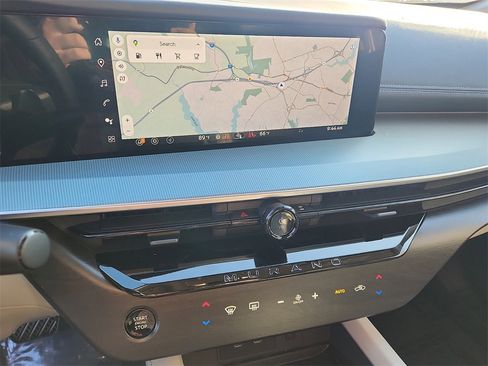 New 2026 Nissan Murano SL image 8