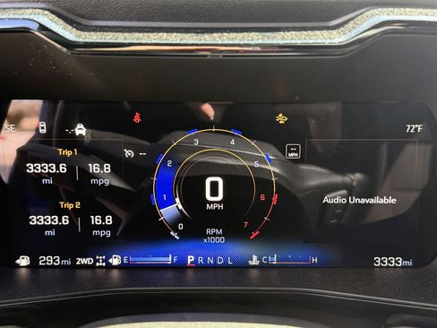 Used 2025 Chevrolet Colorado ZR2 w/ Technology Package image 14