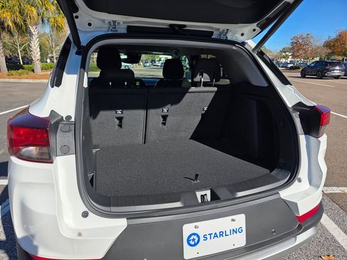 New 2026 Chevrolet TrailBlazer LT w/ Convenience Package image 28