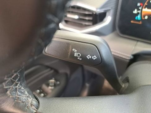 Used 2025 Ford Mustang Premium RWD image 26