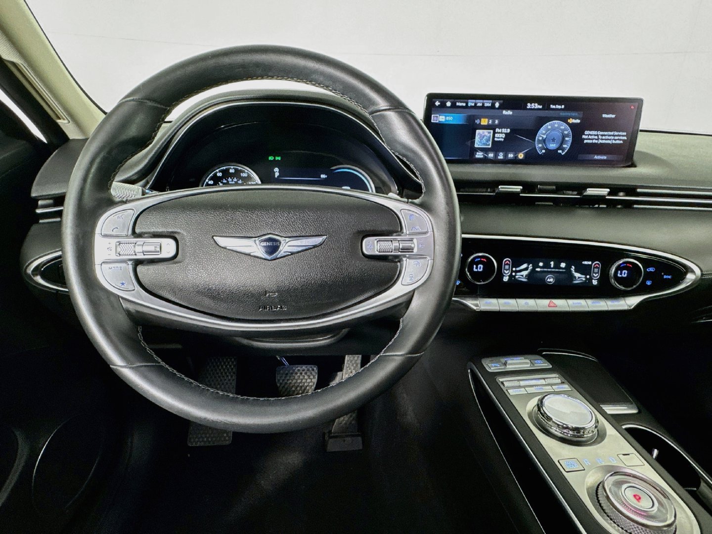 Used 2022 Genesis GV70 2.5T AWD/4WD image 10