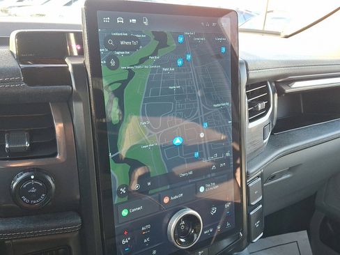 Used 2025 Ford F150 Lightning Flash image 27