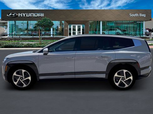 New 2026 Hyundai Ioniq 9 Limited image 3