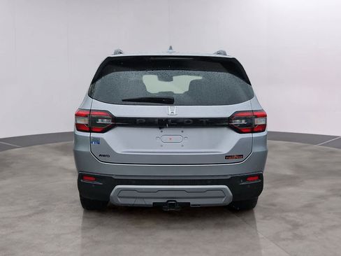 Certified 2025 Honda Pilot TrailSport image 35