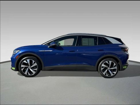 Certified 2022 Volkswagen ID.4 Pro S w/ Gradient Package image 3