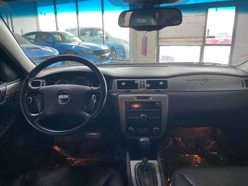 Used 2008 Chevrolet Impala SS w/ Convenience Package image 19