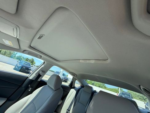Certified 2025 Honda Accord Touring image 25