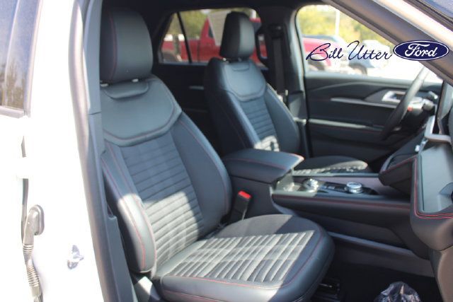 New 2027 Ford Explorer ST-Line w/ Premium Package RWD image 7