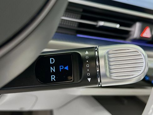 Used 2024 Hyundai Ioniq 6 SEL image 25