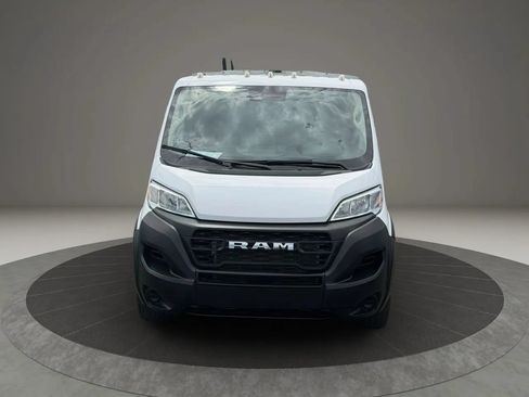 Used 2023 RAM ProMaster 2500 FWD image 9