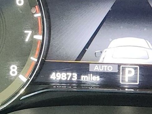 Used 2024 INFINITI QX80 Luxe image 11