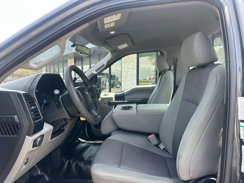 Used 2018 Ford F150 XL w/ Equipment Group 101A Mid AWD/4WD image 2