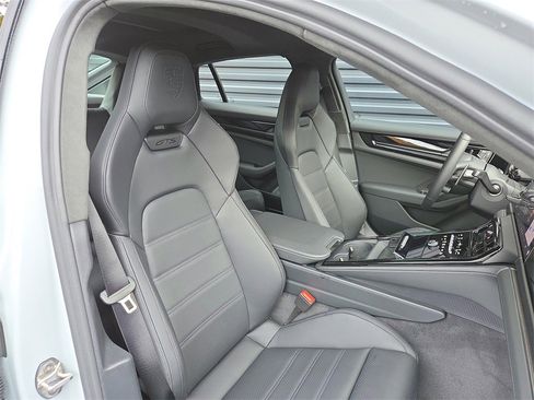 New 2026 Porsche Panamera GTS image 19