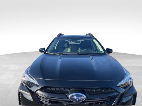 Used 2025 Subaru Outback Onyx Edition image 3
