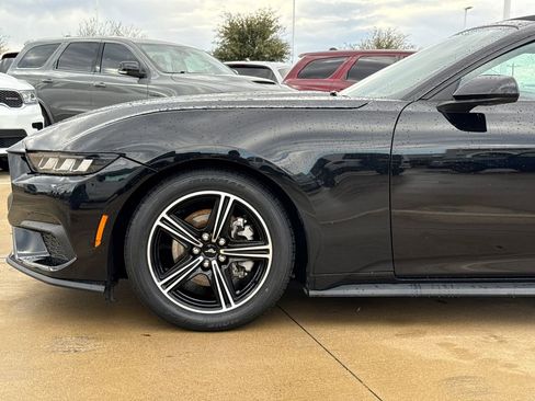 Used 2024 Ford Mustang Premium RWD image 5