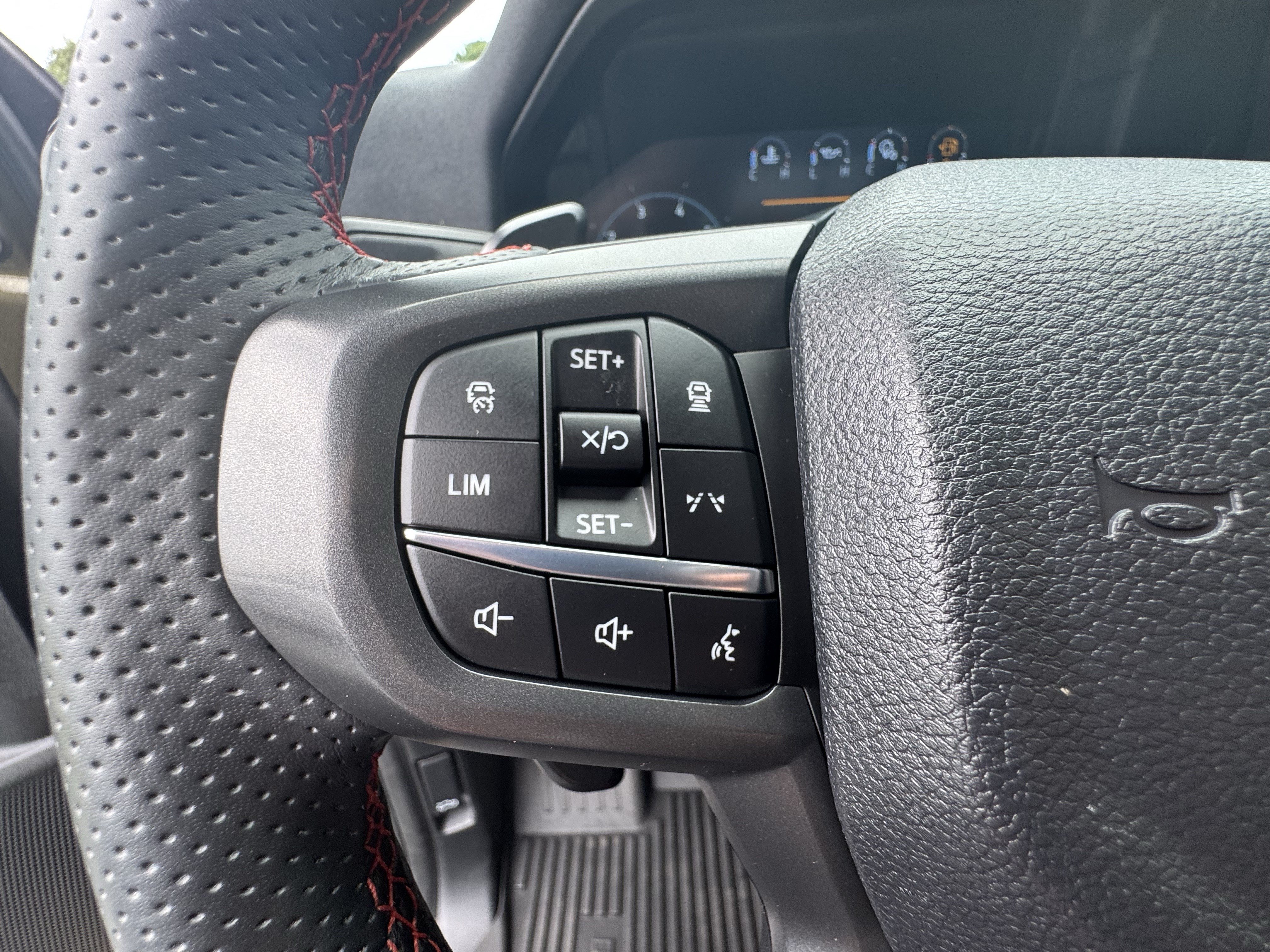 New 2025 Ford Ranger Raptor AWD/4WD image 36