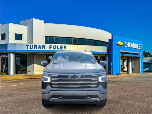 New 2026 Chevrolet Silverado 1500 High Country image 8