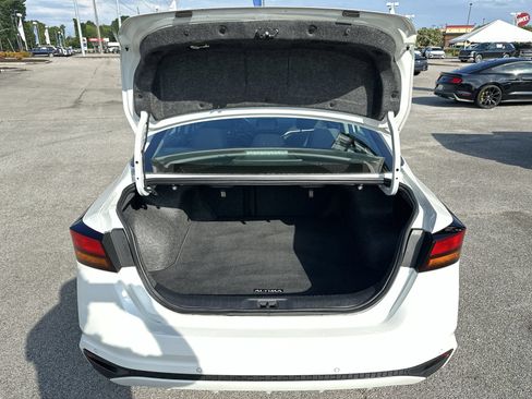 Used 2023 Nissan Altima 2.5 SV FWD image 19