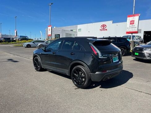 Used 2023 Cadillac XT4 Sport AWD/4WD image 8