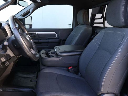 Used 2025 RAM 3500 Tradesman image 10