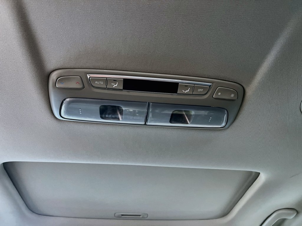 Used 2024 Kia Telluride S w/ S Sunroof Package FWD image 27