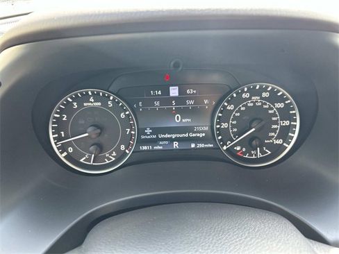 Used 2024 Nissan Armada Platinum w/ Captain's Chairs Package image 38