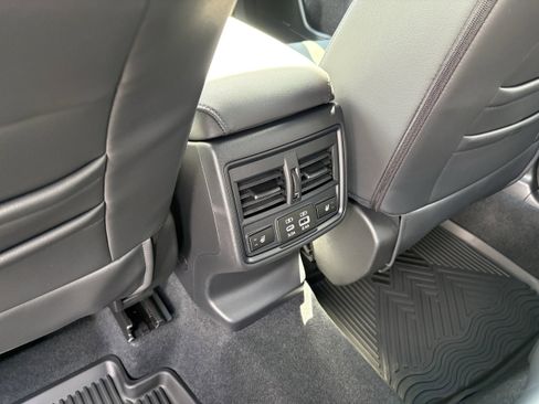 New 2026 Subaru Outback Touring XT AWD/4WD image 31