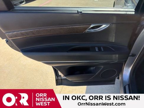 Used 2024 Genesis GV80 2.5T image 15