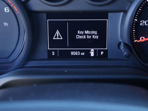 Certified 2024 GMC Sierra 1500 Pro w/ Pro Value Package image 25