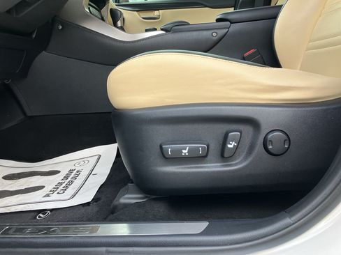 Used 2017 Lexus NX 200t FWD image 17