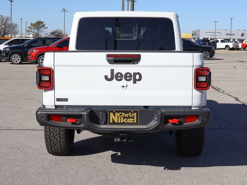 New 2025 Jeep Gladiator Rubicon image 5