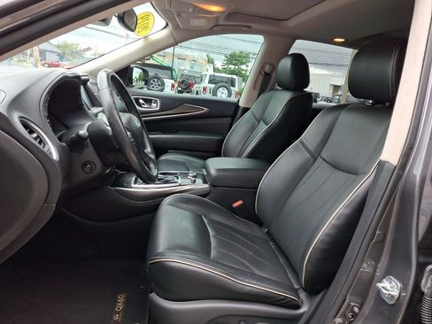 Used 2019 INFINITI QX60 Luxe w/ Essential Package AWD/4WD image 15