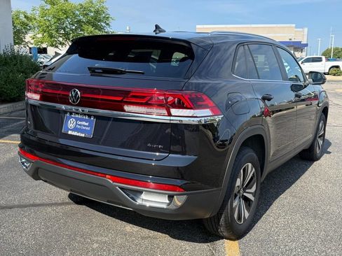 Certified 2026 Volkswagen Atlas Cross Sport SE AWD/4WD image 3