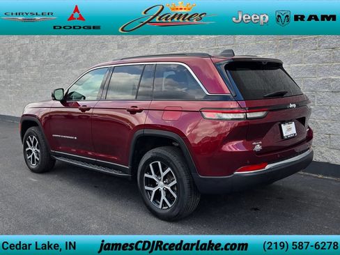 Used 2025 Jeep Grand Cherokee Limited w/ Luxury Tech Group II AWD/4WD image 3