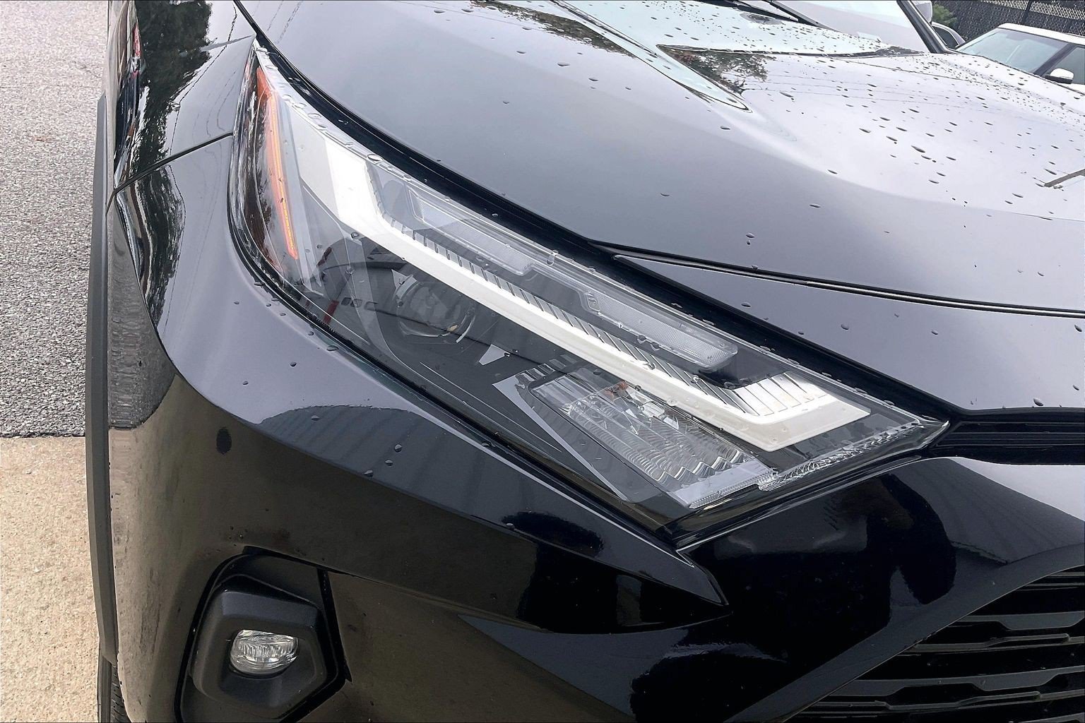 Used 2024 Toyota RAV4 XLE Premium w/ Weather Package AWD/4WD image 33
