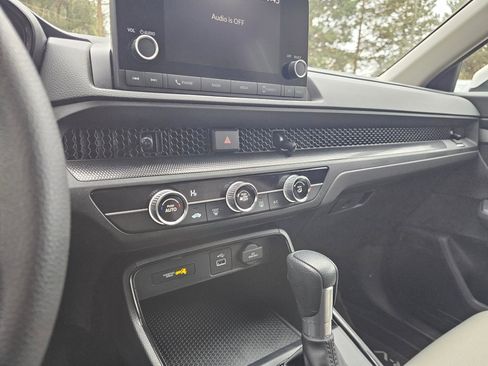 Certified 2025 Honda CR-V LX image 25