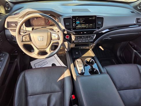 Used 2024 Honda Ridgeline Black Edition image 8