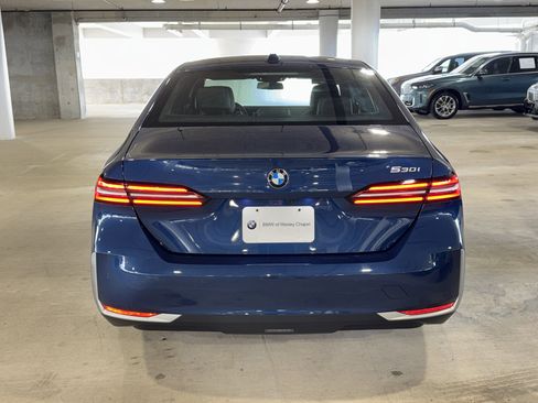 Certified 2025 BMW 530i image 7