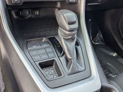 Used 2024 Toyota RAV4 LE image 18