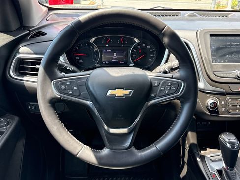 Used 2019 Chevrolet Equinox LT AWD/4WD image 16